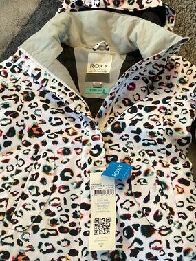 RARE Roxy Girls Ski Jacket – NEW Never Worn-Discontinued Style--Retails $280